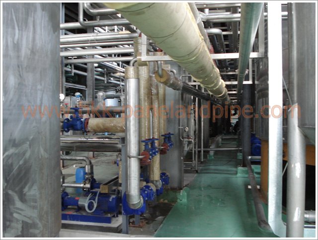 งานติดตั้งฉนวนโฟมหุ้มท่อ (Pipe Cover)