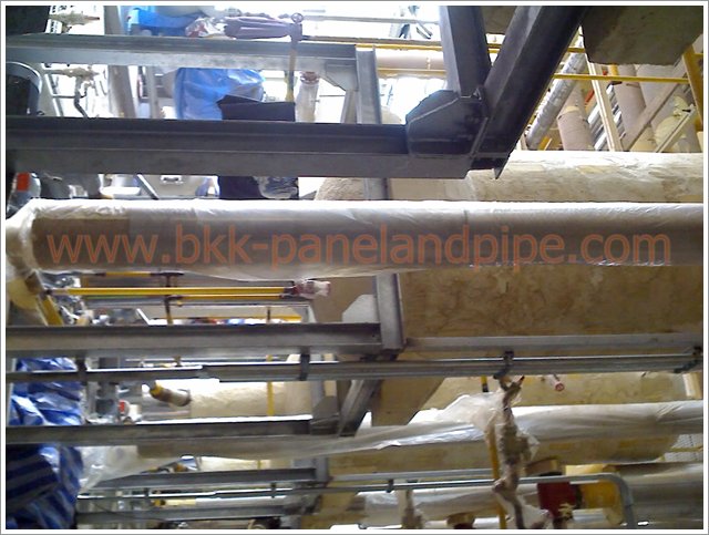 งานติดตั้งฉนวนกันความร้อน-เย็น\ฉนวนโพลียูเรเทนโฟม (Polyurethane Foam)